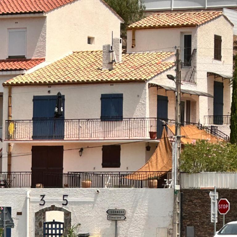 T2 classé 3 étoiles avec 2 grandes terrasses à 300 m de la plage - Villa 1 Chambre - 4