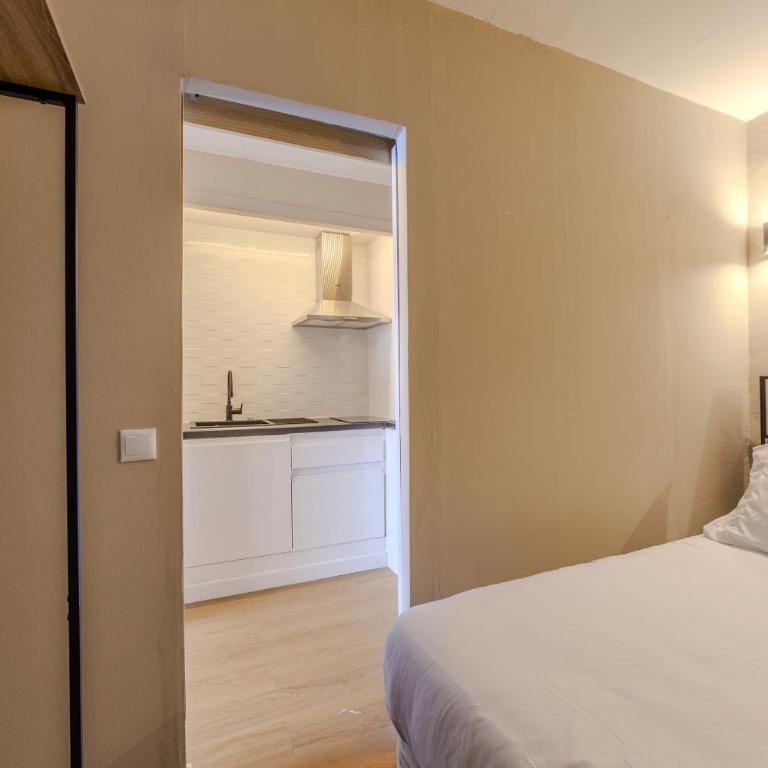 AlmeriaSuite Roquetas Apartment with Terrace - One-Bedroom Apartment with Terrace - 22