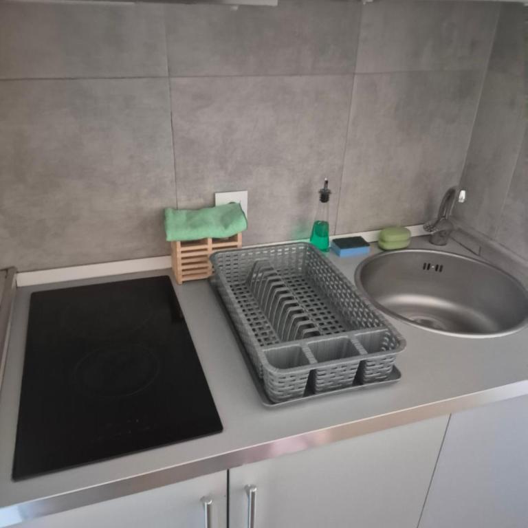 Appartement calme sans vis a vis 5 mn a pied plage - One-Bedroom Apartment - 12