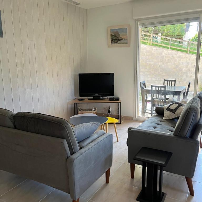 Location Rez de jardin à Selonnet - Appartement 3 Chambres - 7