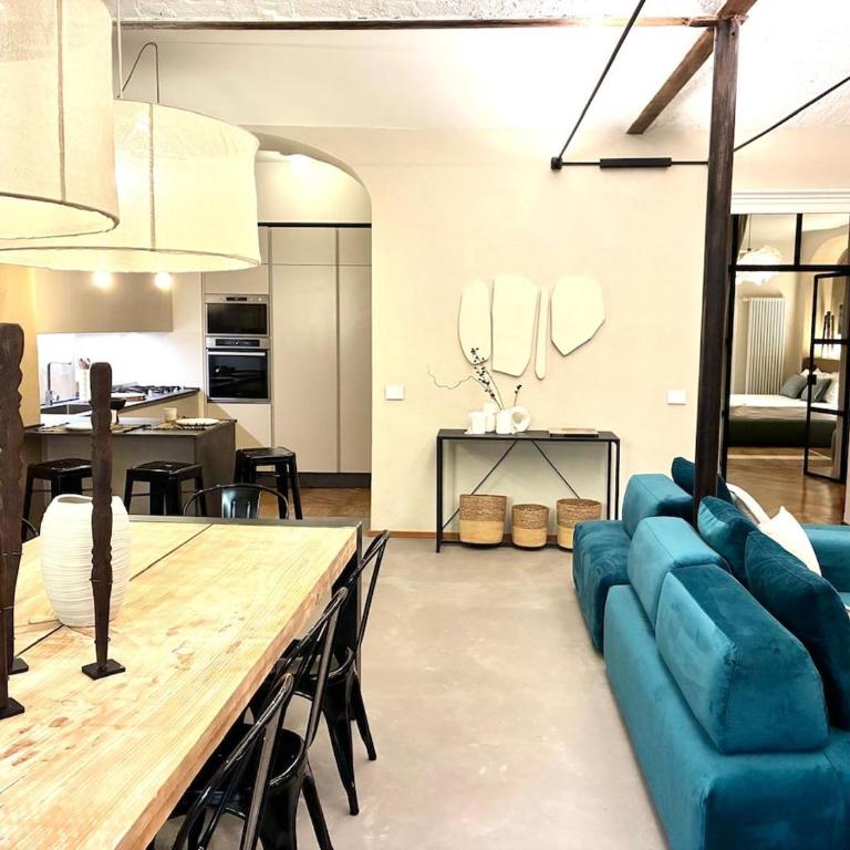Raffinato Quadrilocale nel cuore di Torino - Appartamento Premium con 3 Camere da Letto e Balcone - 8