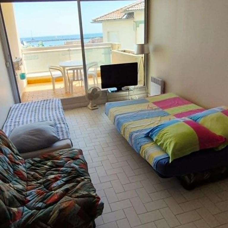 Vintage, pieds dans le sable, parking - Appartement 1 Chambre - 16