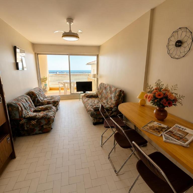 Vintage, pieds dans le sable, parking - Appartement 1 Chambre - 20