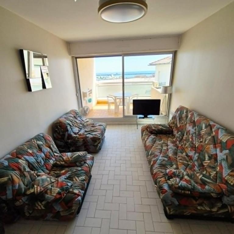 Vintage, pieds dans le sable, parking - Appartement 1 Chambre - 21