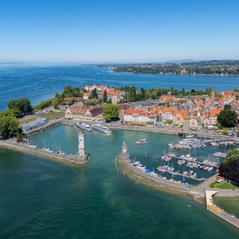 Ferienwohnung Berg und See - moderne Wohnung mit Rundblick am Bodensee genießen - Apartment with Lake View - 19