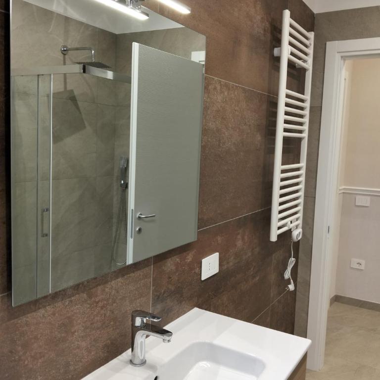 Flegrea Holiday House - Appartamento con 3 Camere da Letto - 3