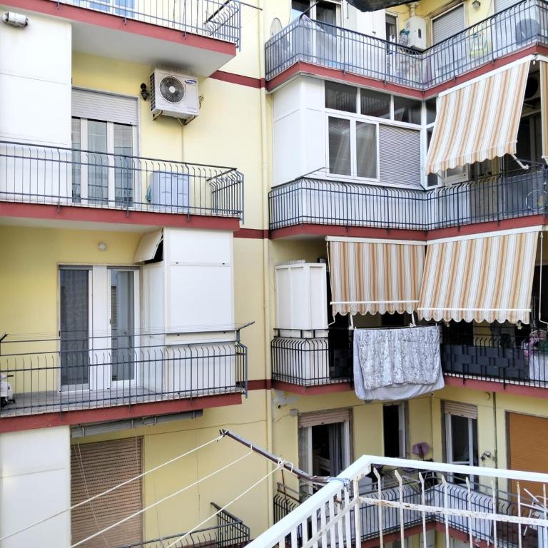 Flegrea Holiday House - Appartamento con 3 Camere da Letto - 8