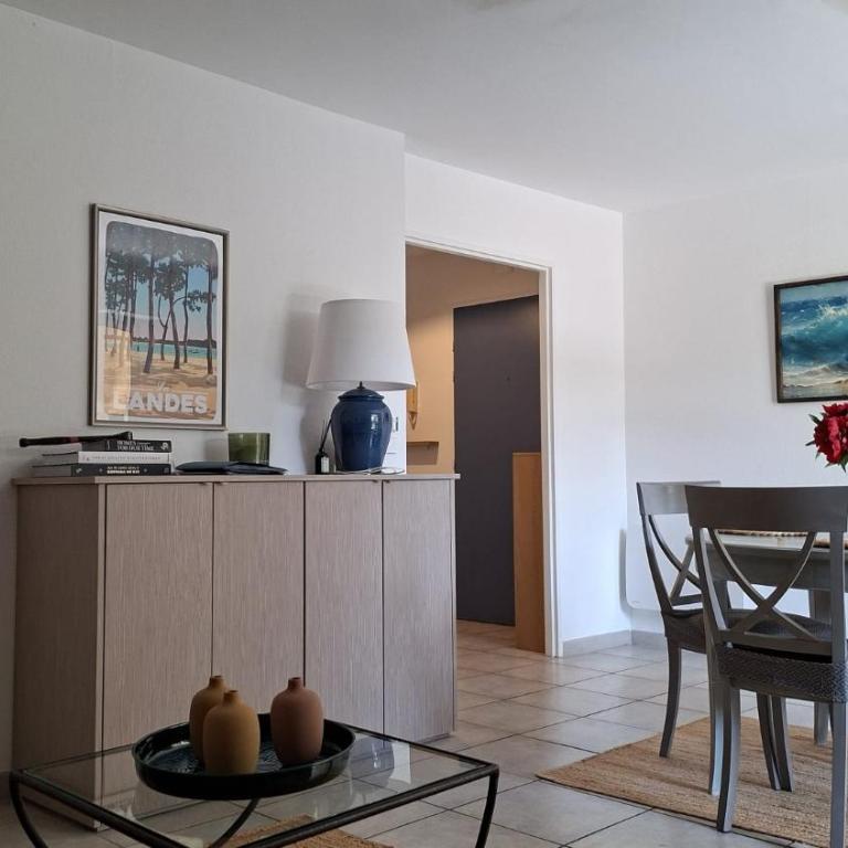 appartement T2 Aix en Provence parking gratuit terrasse calme commerces - Apartamento de 1 dormitorio con terraza - 18