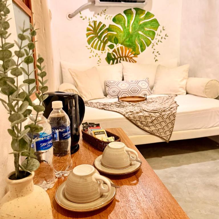 Hotel Puerto Antiguo - King Suite with Sea View - 6