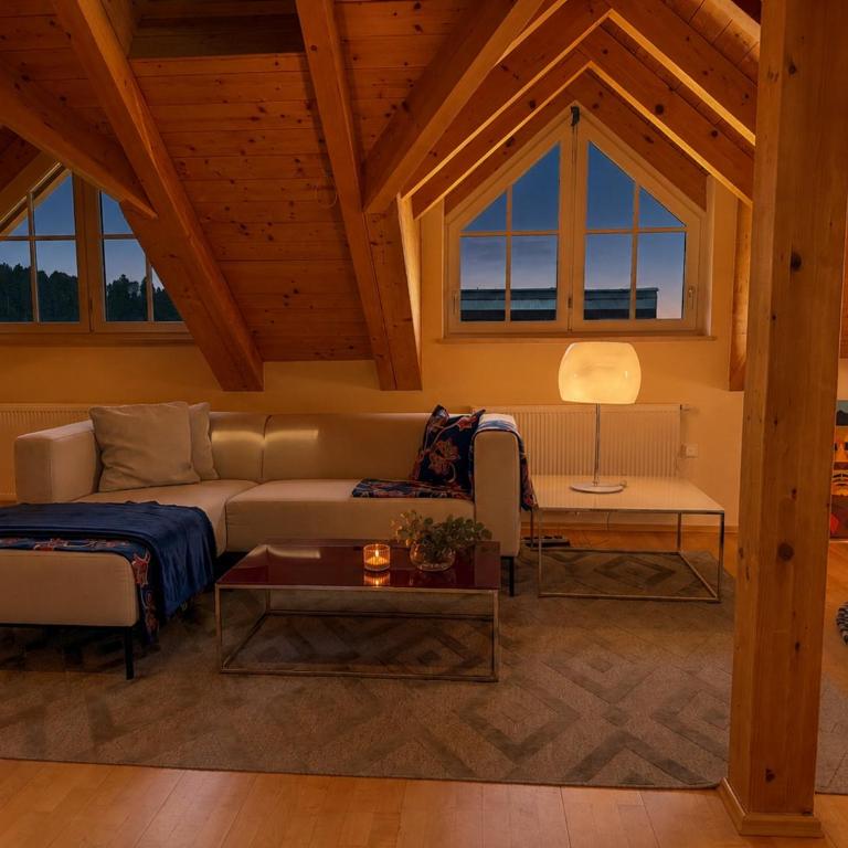 "SONNTAGSGLÜCK" - Premium Apartments Seekirchen, ruhiges Feriendomizil im Grünen, gemeinsamer Poolarea - Haus mit 5 Schlafzimmern - 7