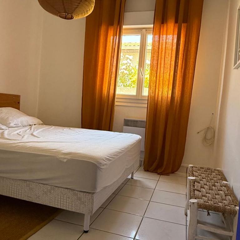 La maison bleue climatisée 6 personnes - Appartement 3 Chambres - 20