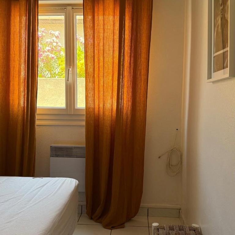 La maison bleue climatisée 6 personnes - Appartement 3 Chambres - 41