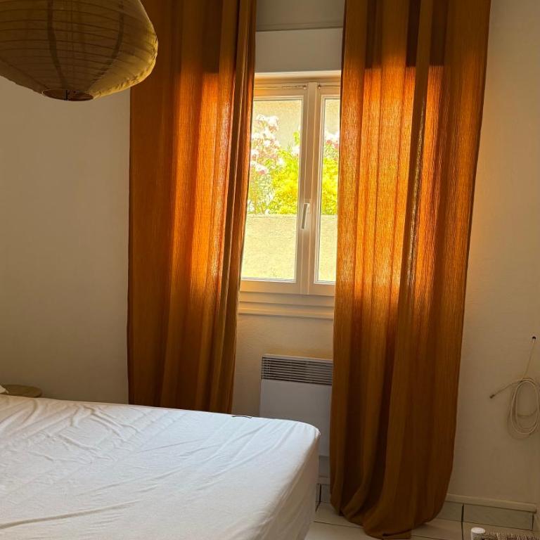 La maison bleue climatisée 6 personnes - Appartement 3 Chambres - 74