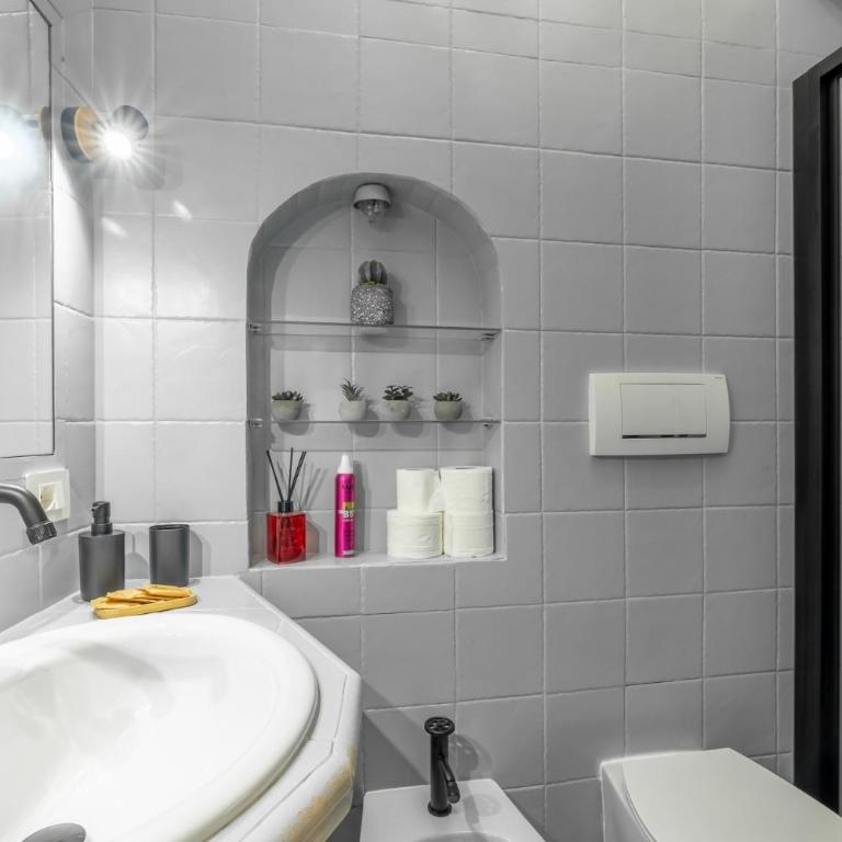 SCALA SANTA Re di Roma Apartment - Appartamento con 1 Camera da Letto - 14