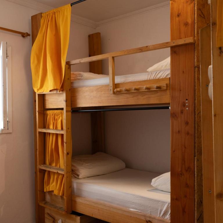La Ventana Azul Surf Hostel - Cama en habitación femenina compartida de 4 camas - 4
