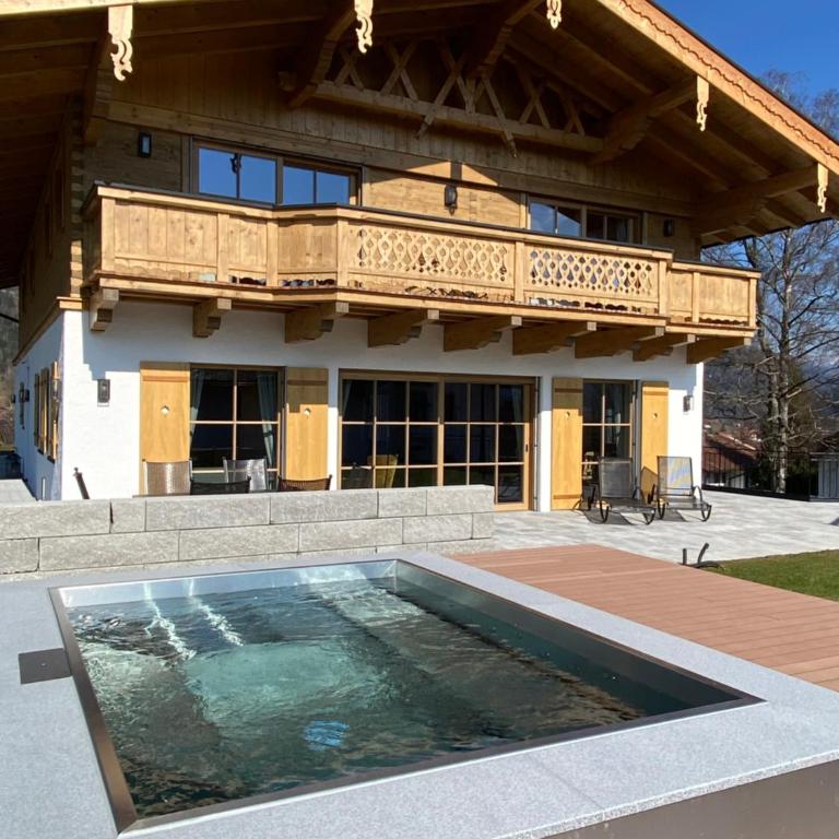Chalet am Wetterkreuz - Luxus mit Sauna & Whirlpool in Reit im Winkl - Doppelzimmer mit Parkblick - 7