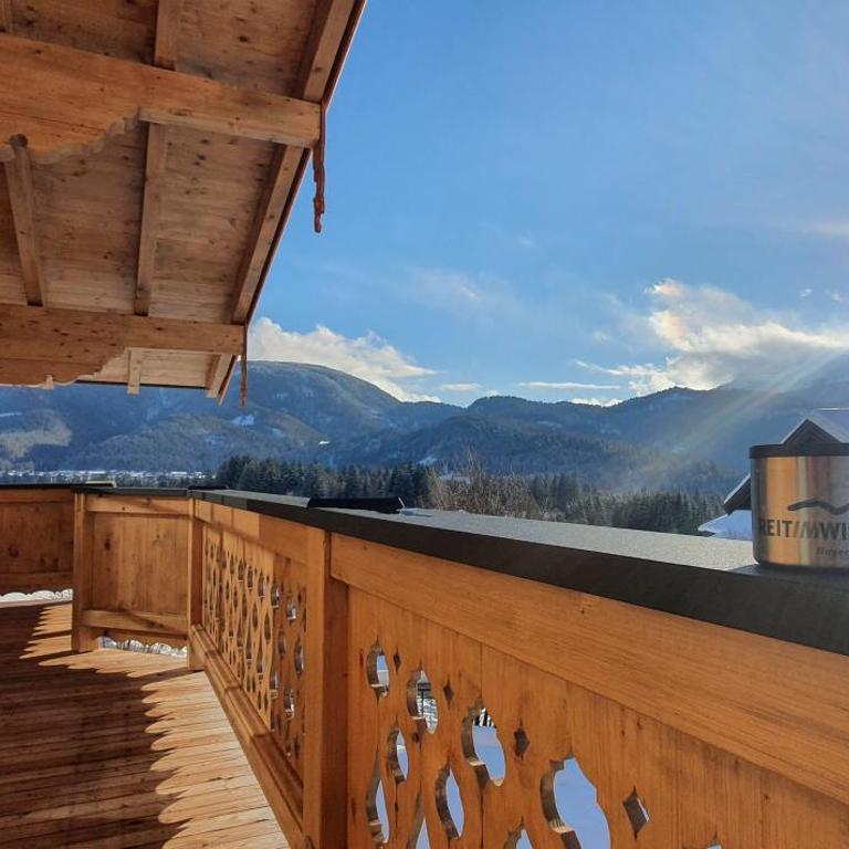 Chalet am Wetterkreuz - Luxus mit Sauna & Whirlpool in Reit im Winkl - Doppelzimmer mit Parkblick - 5