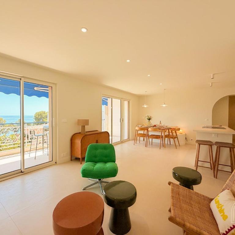 T3 exception vue mer à Portissol - Three-Bedroom Apartment with Sea View - 24