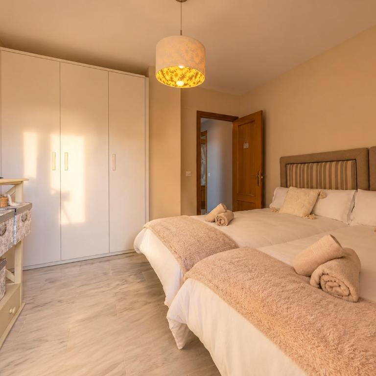 Ático La Marina Tarifa con terraza, vistas y parking - Appartamento con 3 Camere da Letto - 5