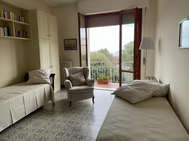 A due passi dalle Ghiaie - Appartamento con 2 Camere da Letto e Balcone - 4