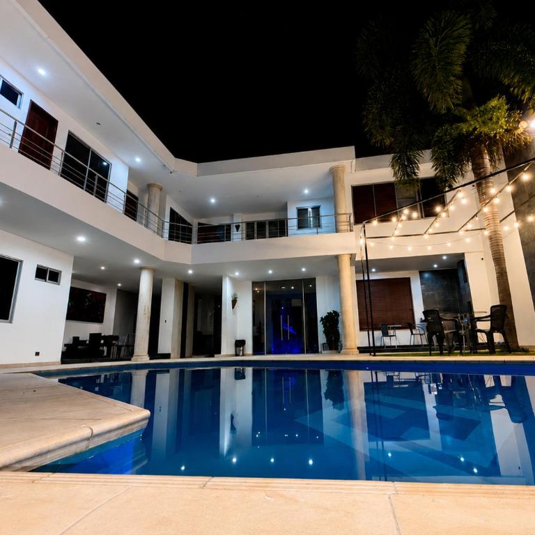 Espectacular, Casa Vacacional Jpol - Four-Bedroom House - 12