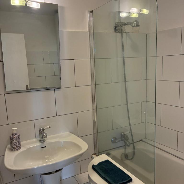Cosy and authentic apartment in old Antibes - Appartement 1 Chambre - 25