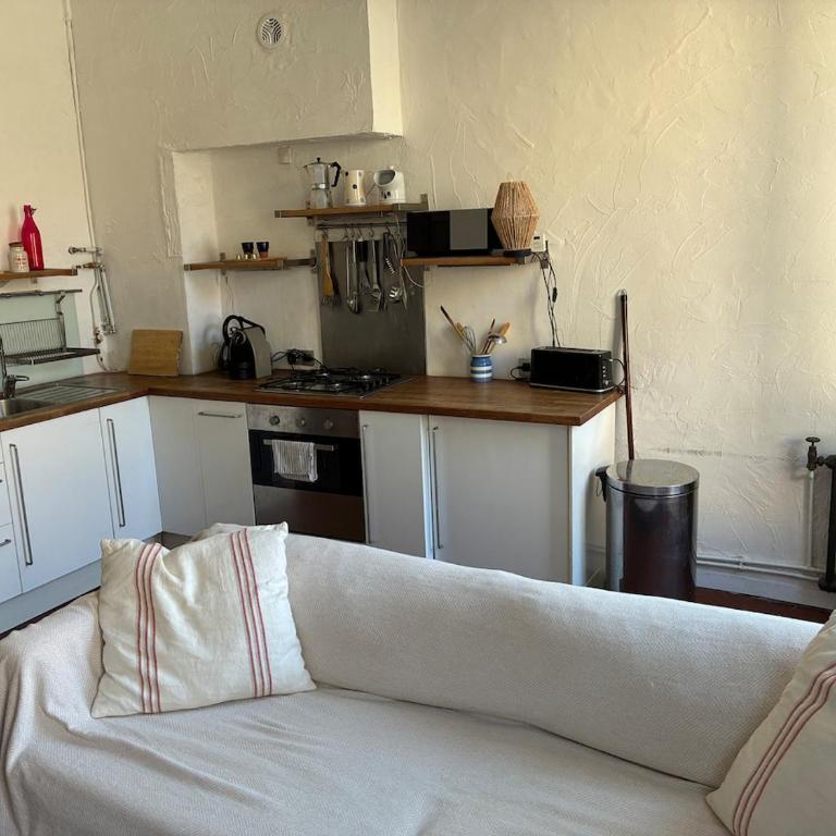 Cosy and authentic apartment in old Antibes - Appartement 1 Chambre - 35