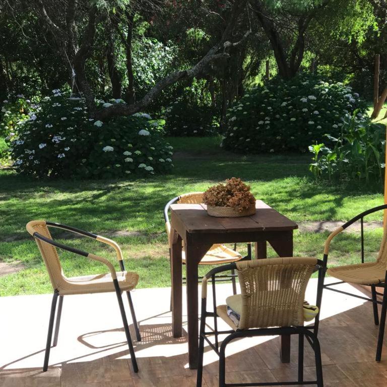 Posada La Ernestina Villa de las rosas - Triple Room with Garden View - 17