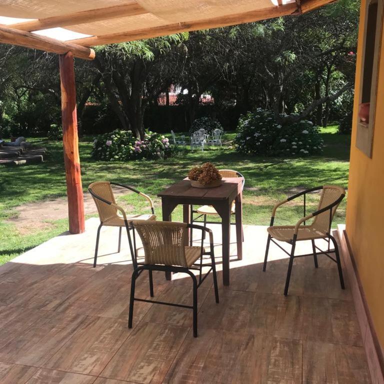 Posada La Ernestina Villa de las rosas - Triple Room with Garden View - 5
