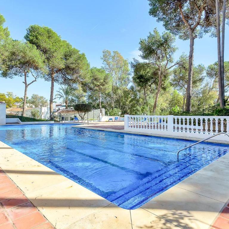 Modern Calahonda House w Large Terrace & Pool - Bungalow - 5