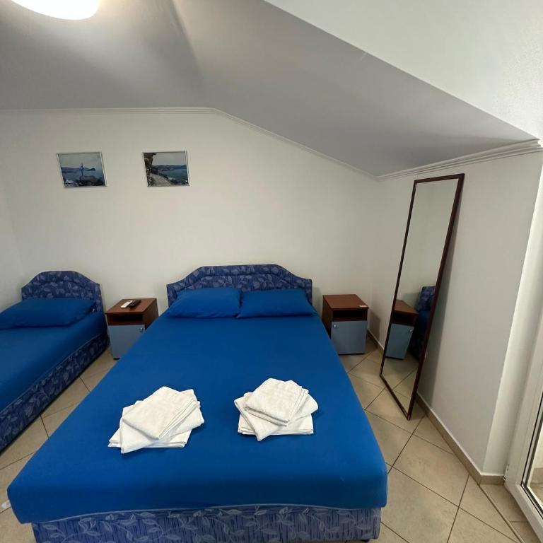 Guest House Mitrovic - Chambre Triple - Vue sur Mer - 3