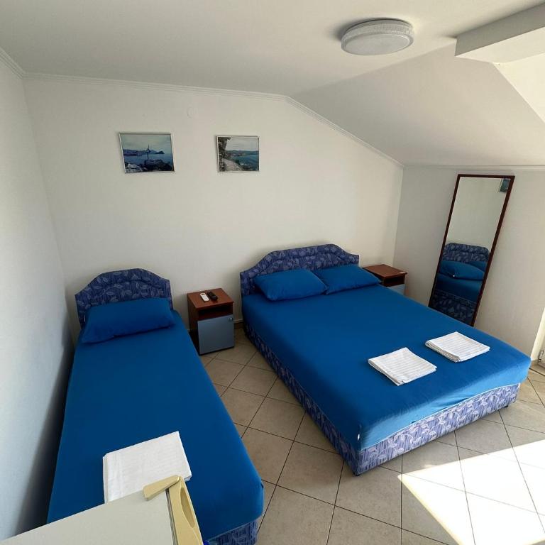 Guest House Mitrovic - Chambre Triple - Vue sur Mer - 4