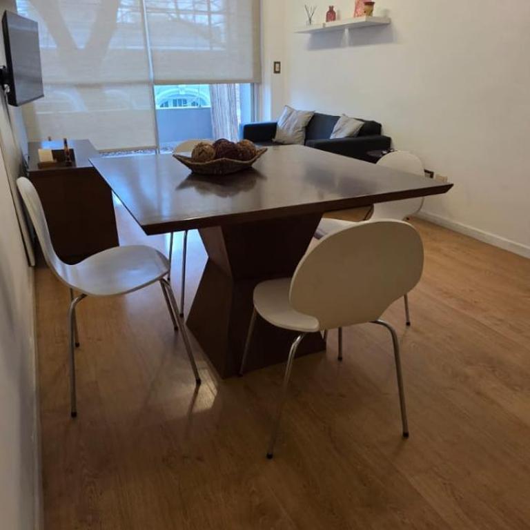 Moderno departamento de 2 dormitorios con piscina - Two-Bedroom Apartment - 21