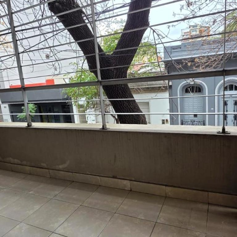 Moderno departamento de 2 dormitorios con piscina - Two-Bedroom Apartment - 39