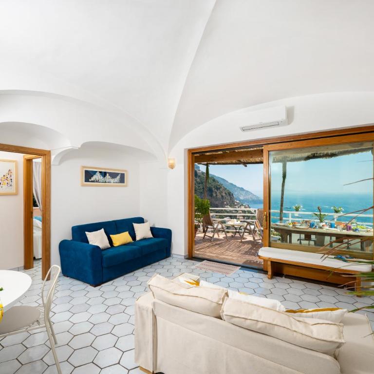 Flower Power Apartment - Overlooking Positano - for 6 guests with parking, terrace and seaview - 2 bathrooms and 3 bedrooms - Appartamento - 22