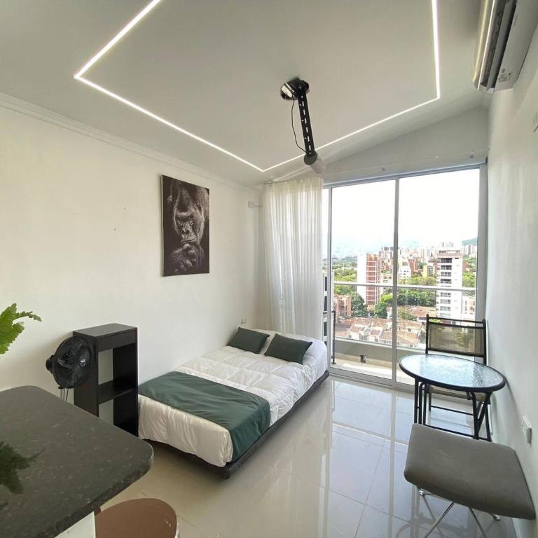 New Nomad Nest PH balcony, AC, kitch, metroplus - Apartment - 8