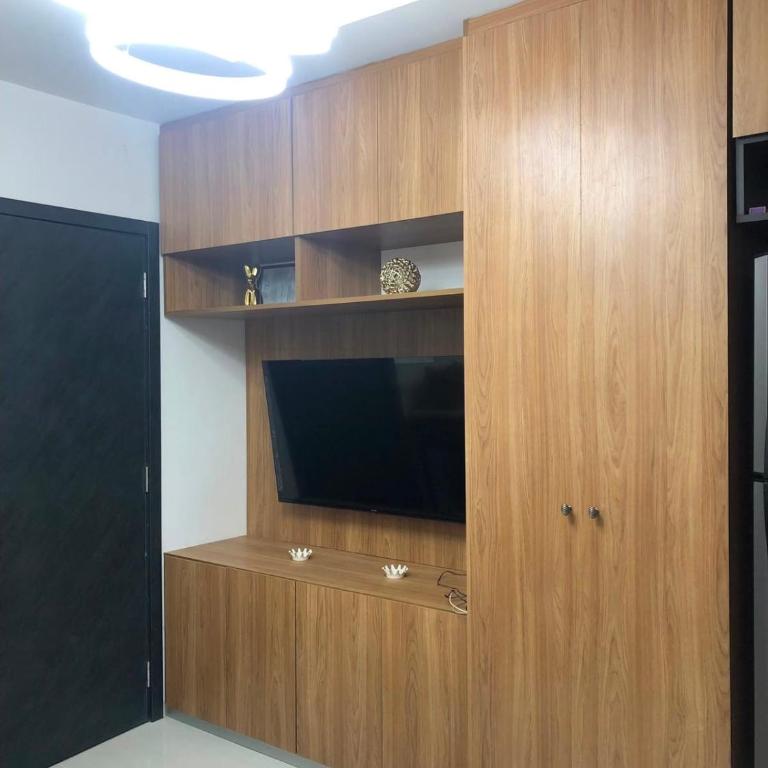 Prime walkable location - Two-Bedroom Apartment - 1