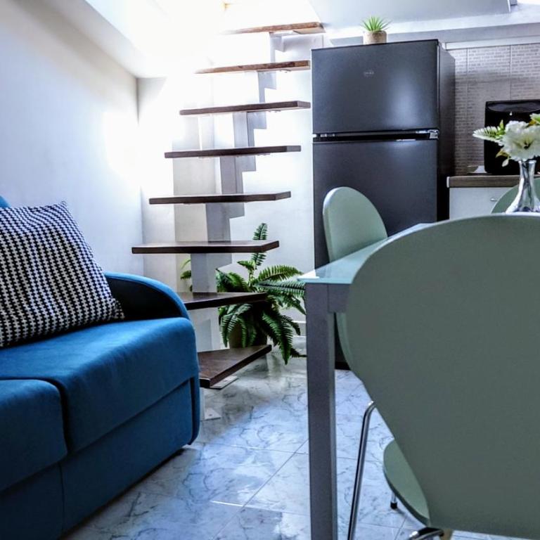 Ely's Home - Appartamento con 2 Camere da Letto - 16