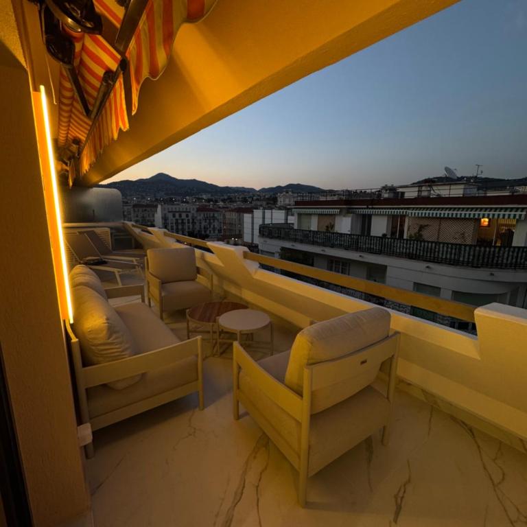 Terrasse 20m2 T2 Nice Étoile - Hyper Centre Carré d'Or - Apartment mit 1 Schlafzimmer - 2