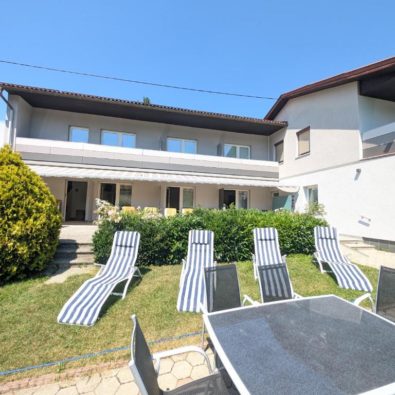 See 3 - Schönes 2-Zimmer Appartement mit Parkplatz und Seezugang - Apartment mit 1 Schlafzimmer - 14