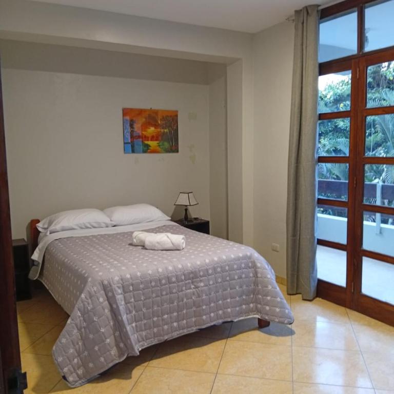 Montañita Lodge - Two-Bedroom Apartment with Mountain View - 2