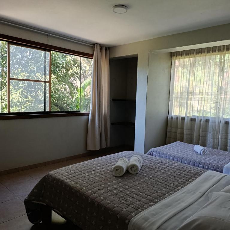 Montañita Lodge - Two-Bedroom Apartment with Mountain View - 4
