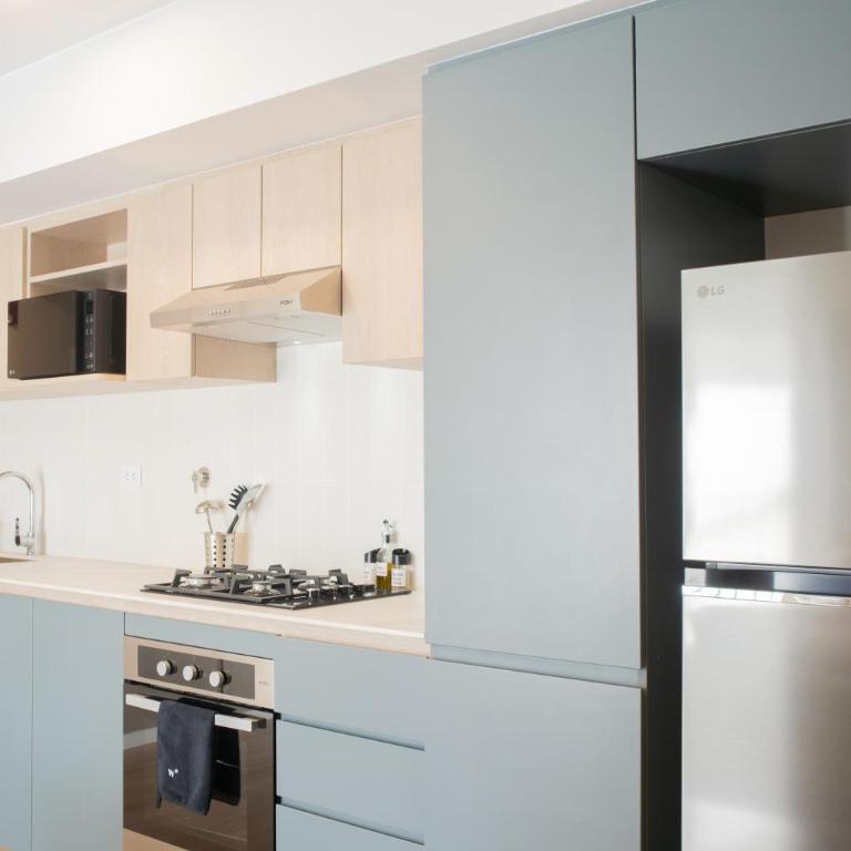 Fanning Suits by Wynwood House - Two-Bedroom Apartment - 16