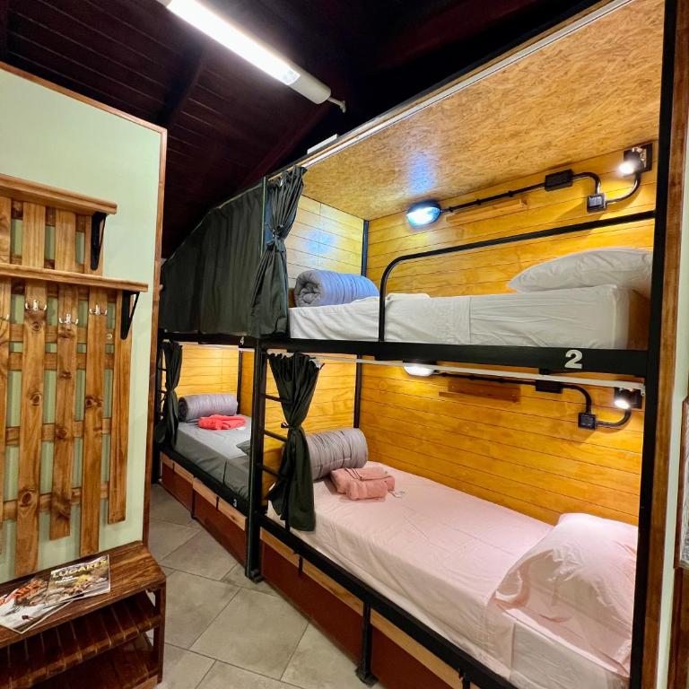 Belgrano Bariloche Boutique Hostel - Bunk Bed in Mixed Dormitory Room - 14