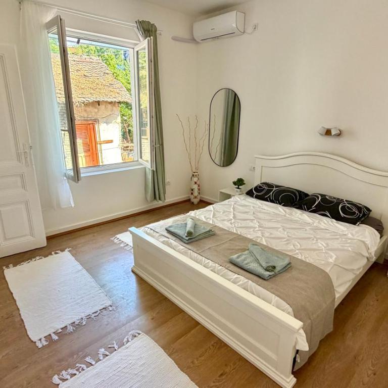 Belgrade Parlament Oasis - One-Bedroom Apartment - 13