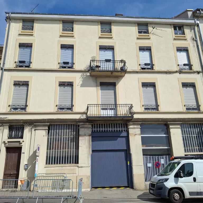 Cosylocation - Vue Théâtre Antique/Jardin de Cybèle - Appartement 1 Chambre - 2