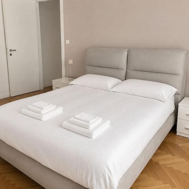Vicini-Vicini - One-Bedroom Apartment - 5