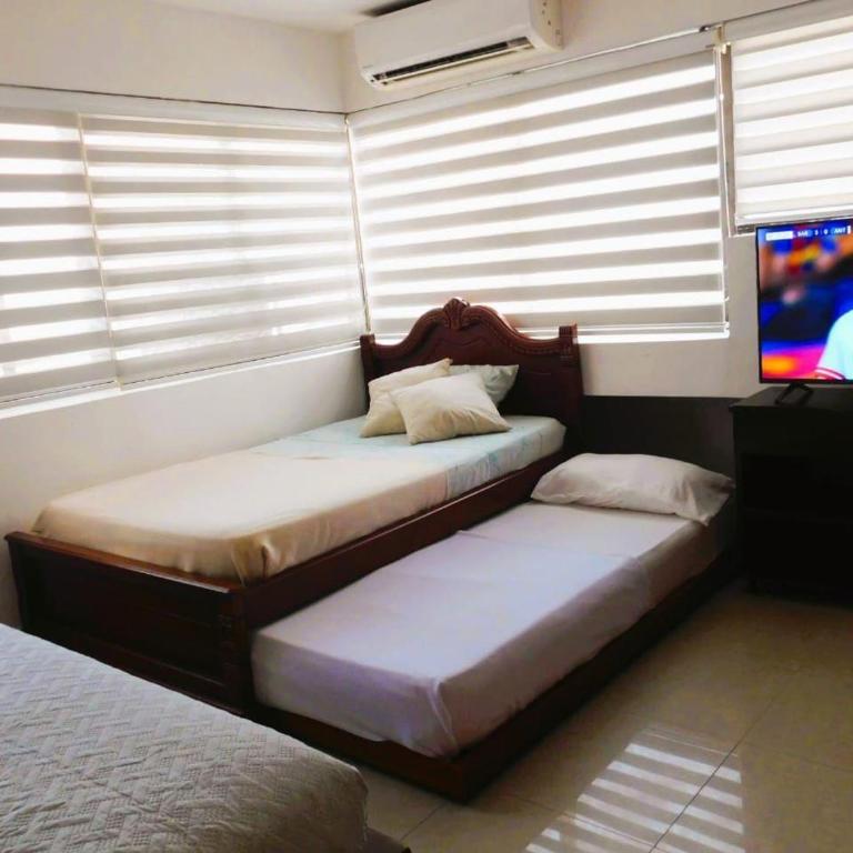 Vilma Luxury Rentals cartagena frente al mar - Three-Bedroom Apartment - 6