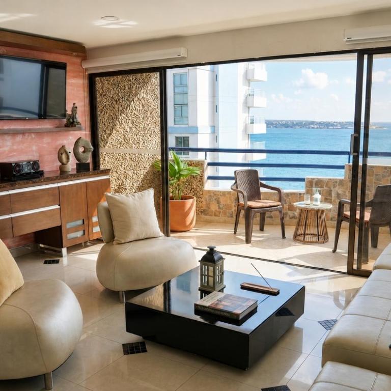 Vilma Luxury Rentals cartagena frente al mar - Three-Bedroom Apartment - 2