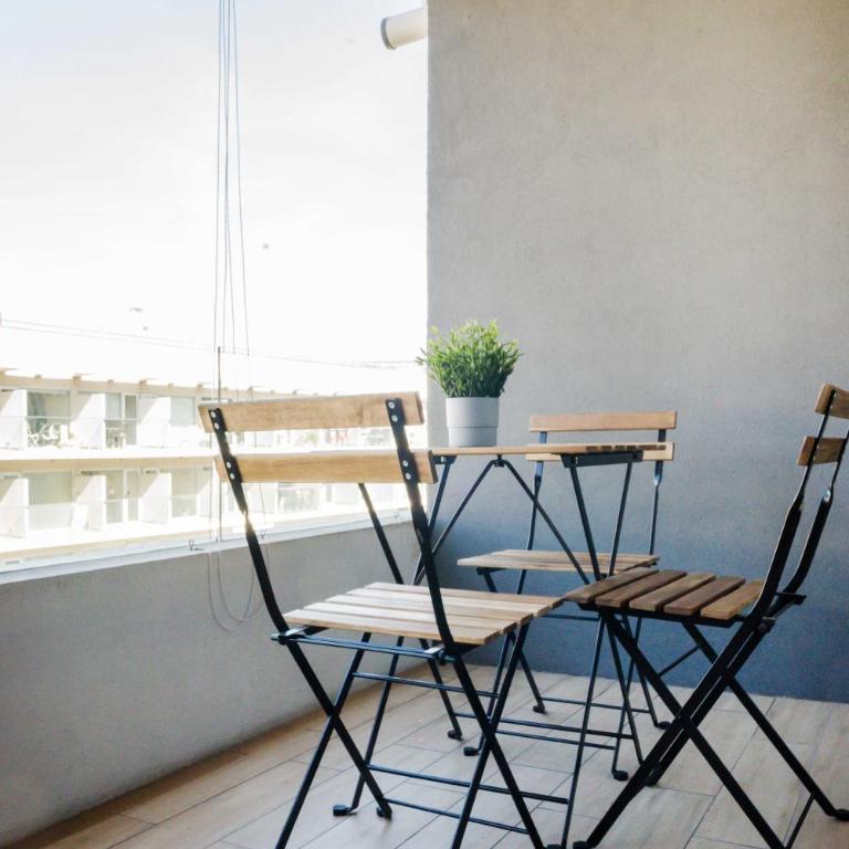 Prime 1BR Flat in Las Condes with Private Parking - Apartment - 16
